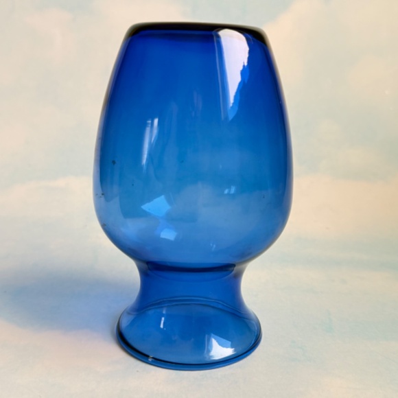 VINTAGE Vases Cobalt Blue Glass Pair (2) - Picture 14 of 15